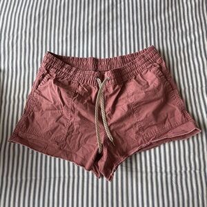 Vuori Women's Casual Drawstring Shorts - Pink